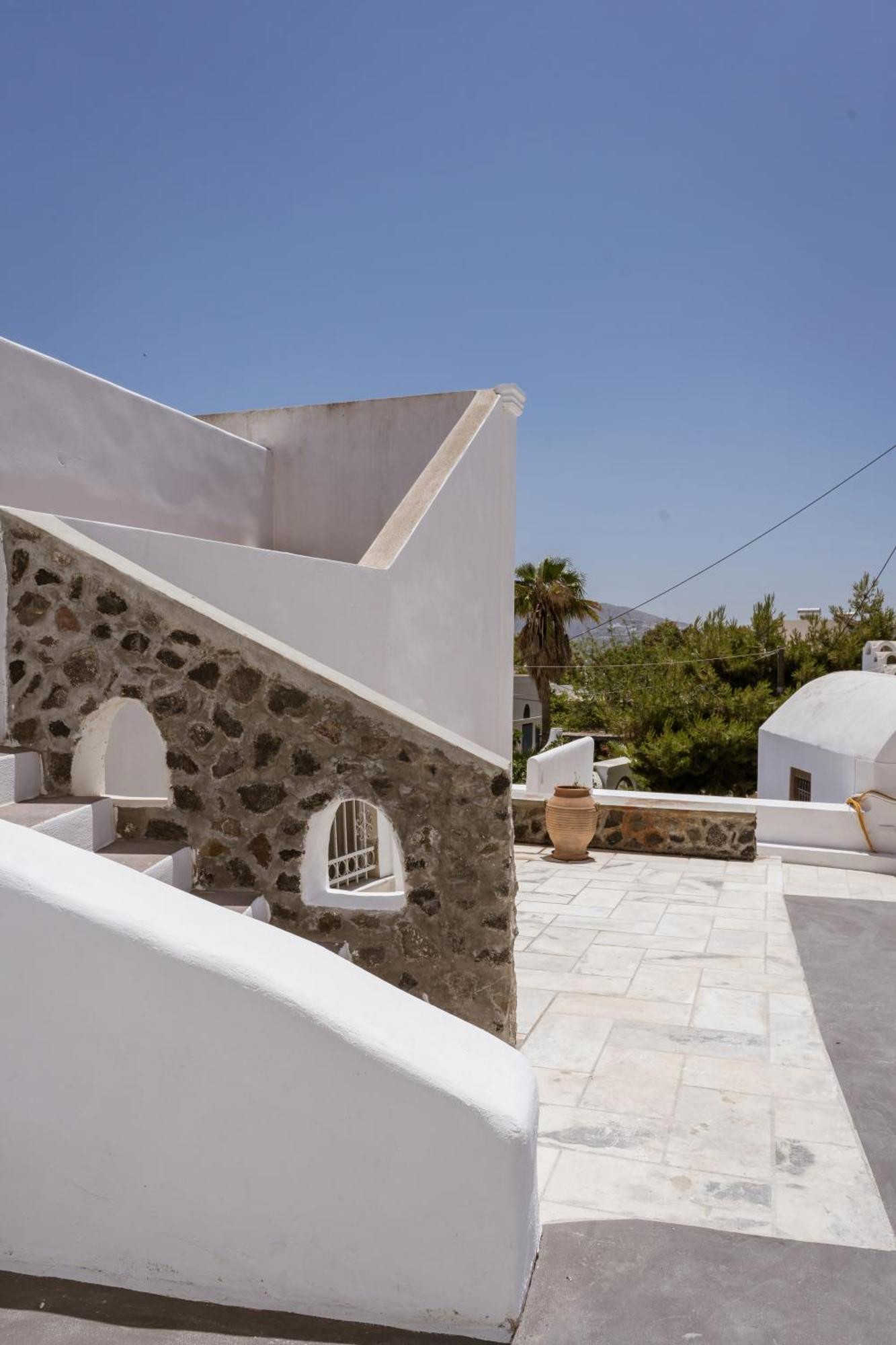 On An Island Suites & Apartments - Fira Exterior foto
